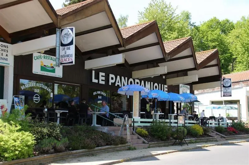 Guest house Chalet Du Lac Hotel Saint-Remy-sur-Durolle